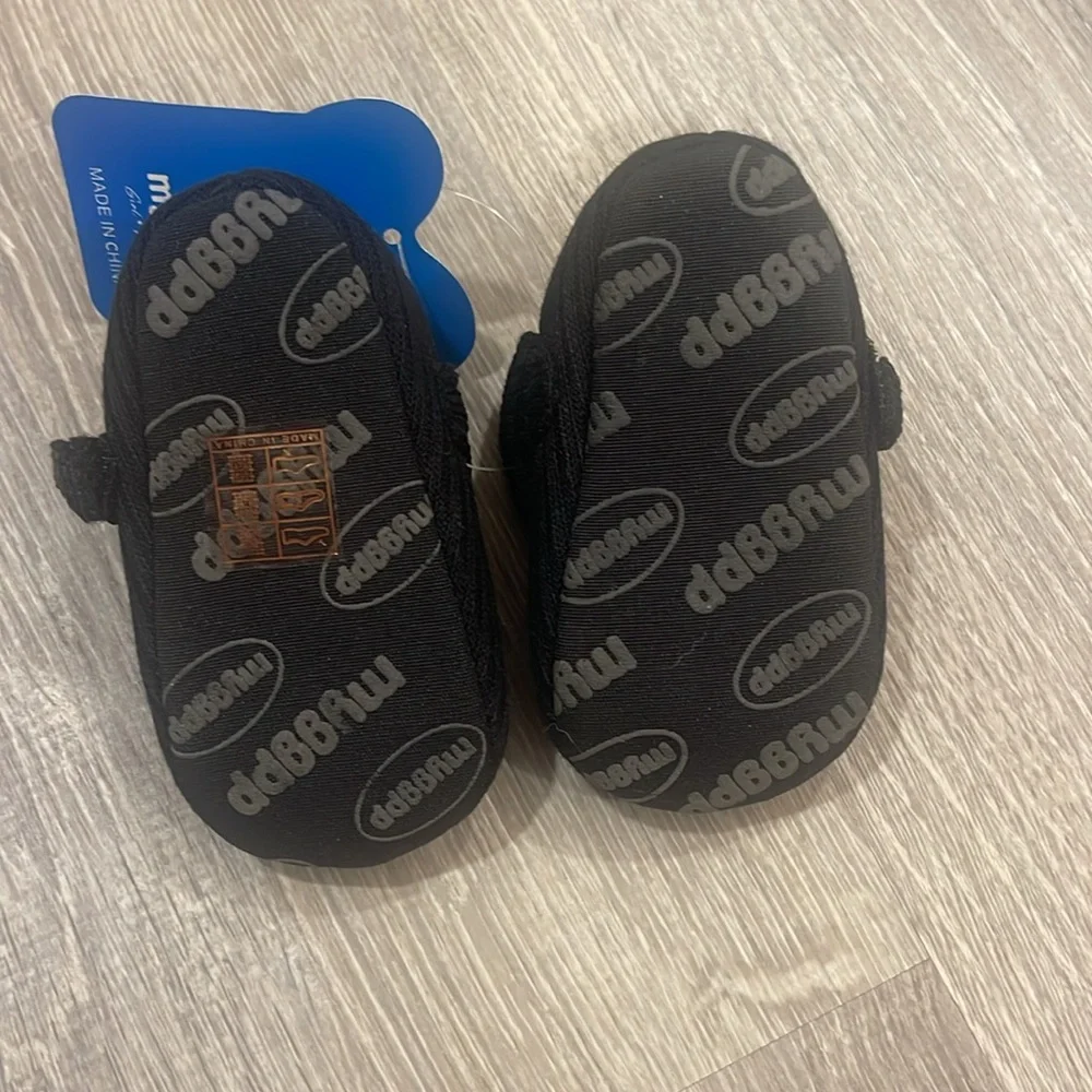 NWT Black Knit Baby Mary Jane Shoes with Bow 0-6 Months